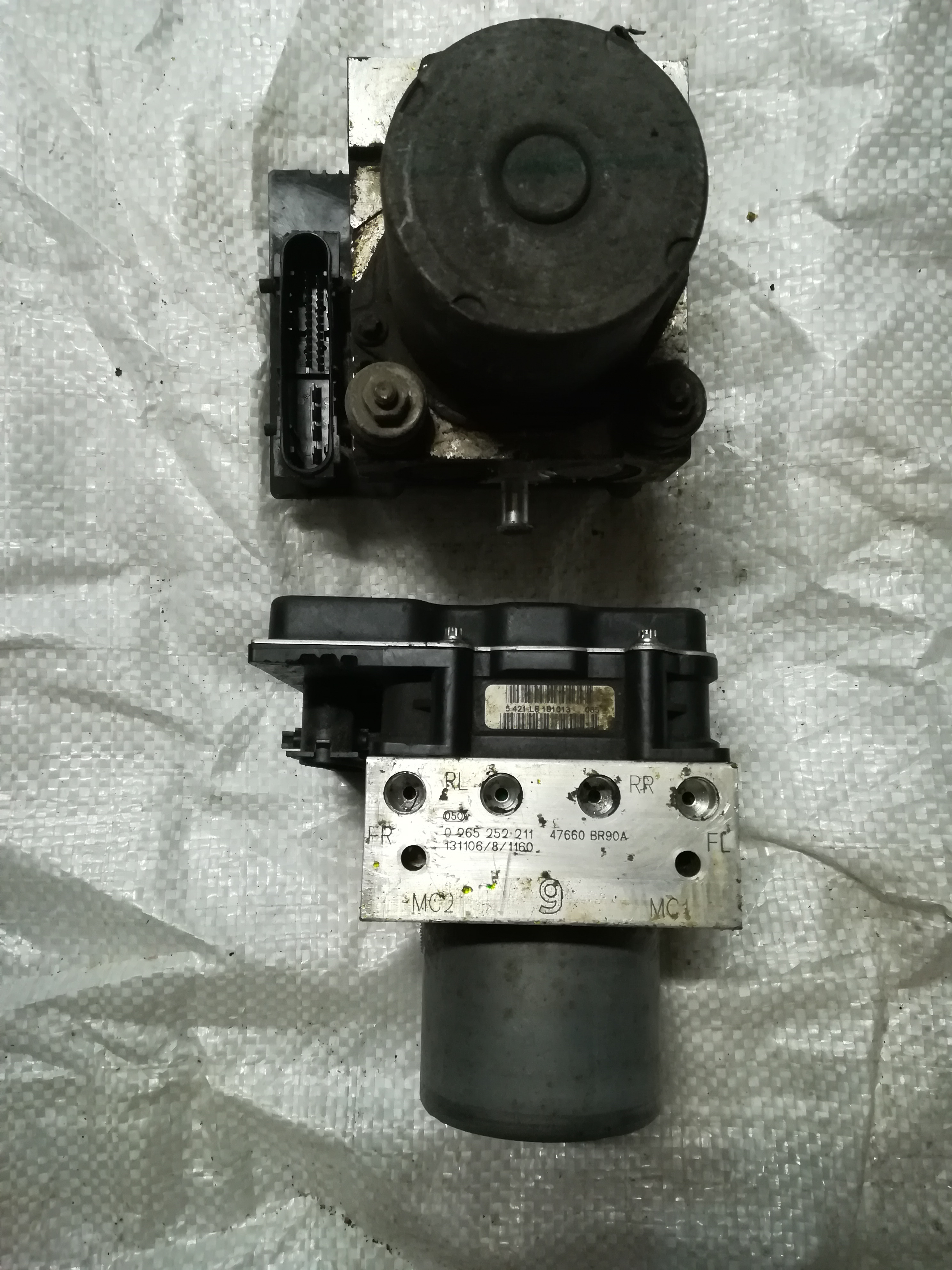 265 252. Блок ABS Nissan Qashqai j10. Блок ABS Nissan Qashqai j10 0265251374. ABS блок на Ниссан Кашкай j10 47660-jd01c. 47660-9w56b