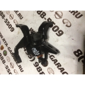 Опора двигателя верхняя правая COROLLA E180 1ZR 2013-2017 б/у