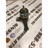 Опора двигателя правая 2006-2011 б/у