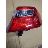 Фонарь задний правый CAMRY 50 2011