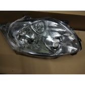 Фара правая AURIS 2006-2013