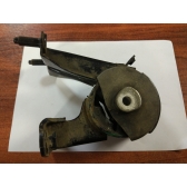 Опора двигателя задняя COROLLA E150/AURIS 1ZR 2006-2013