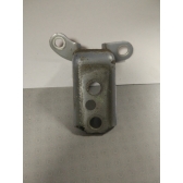 Петля задней левой двери нижняя AVENSIS 250 2003-2008 б/у