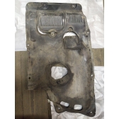 Защита двигателя пластиковая центральная