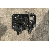 Крепление аккумулятора COROLLA E150/AURIS 2006-2013 б/у