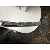 Направляющая бампера задняя левая