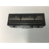 Кнопки памяти сиденья Б/У оригинал. Y51