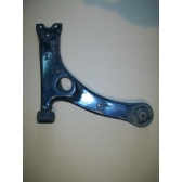 Рычаг подвески правый COROLLA E120 HB 2001-2007 б/у