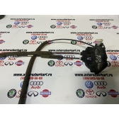 Замок передней левой двери в сборе с тросами Б/У оригинал.