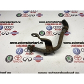 Трубка металл, короткая антифриза слева двс Б/У оригинал.