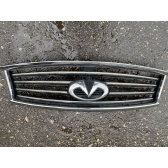 Решётка радиатора в сборе с камерой Б/У оригинал. S51