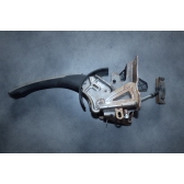 Ручник AURIS 2006-2013 б/у