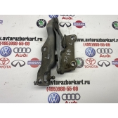 Петля капота левая. Б/У оригинал JA60