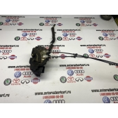 Замок задней левой двери в сборе с тросами Б/У оригинал. JA60