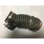 Патрубок от корпуса фильтра к дросселю QR25DE Б/У оригинал. T31