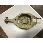 Рычаг задний правый = левый под пружину Б/У оригинал. J32.