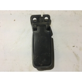 Петля стекла багажника правая Б/У оригинал. JA60