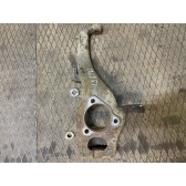 Кулак поворотный передний правый Б/У оригинал.JA60