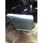 Дверь задняя правая AVENSIS 250 2003-2008 sed