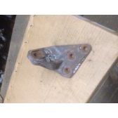 Кронштейн опоры двигателя правая CAMRY 40 б/у