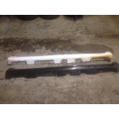 Накладка порога правая CAMRY 50 2011- б/у