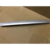 Молдинг крышки багажника AURIS 2006-2013 б/у