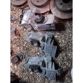 Кронштейн подушки двс левый MR20DE 4WD МТ Б/У оригинал. J10E, JJ10E, T31