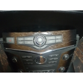 Декоративная панель кнопок навигации (карта), телефона и аварийки Б/У оригинал. Z62