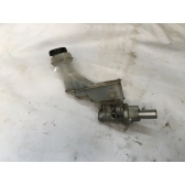 Главный тормозной целиндр вариатор, AT Б/У оригинал. T31 штуцер на 12.